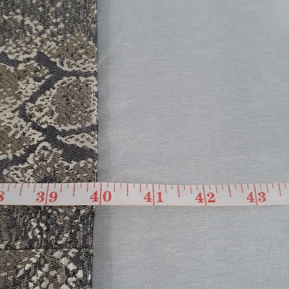 Isda and Co Two Tone Black and Snake Print Sleeve less V-Neck Midi Dress - Picture 4 of 7